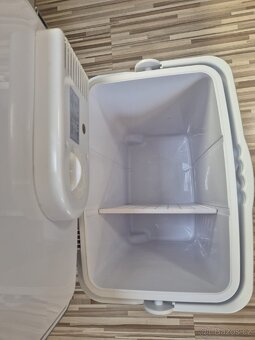 Chladící box 33l. - 3