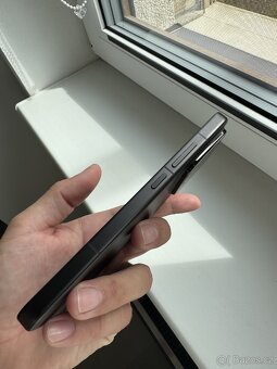 Xiaomi 15 12/256 Gb černý - 3