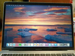 MacBook Air 13" 2020, 8GB ram, 512GB SSD - 3