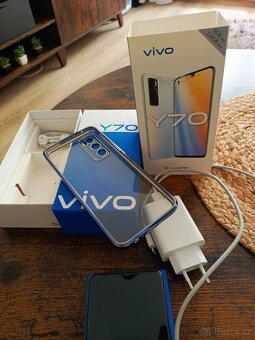 vivo Y70, 8GB/128GB Oxygen Blue - 3