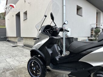Piaggio MP3 500 - 3