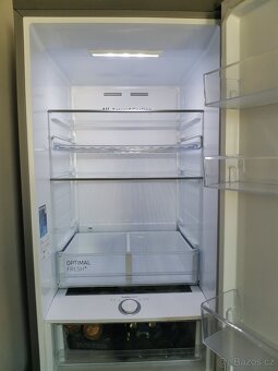 Lednice Samsung 2021, C, 166 kWh/rok, 35 dB - 3