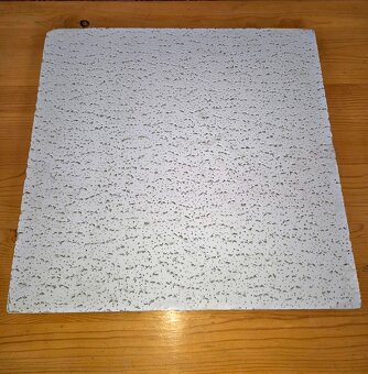 Podhledové ecodesky 60x60x13 mm - 3