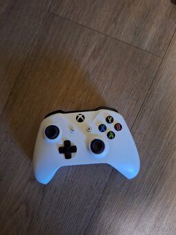 XBOX ONE S - 3