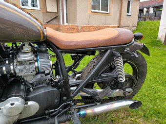Prodám nebo vyměním Suzuki café racer - 3