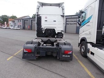 Tahač MAN TGX LowDeck - 3