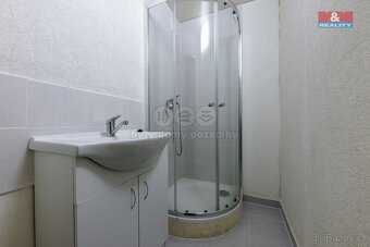 Prodej bytu 1+1, 36 m², Karlovy Vary, ul. K. Čapka - 3