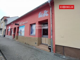 Pronájem komerčních prostor v centru Napajedel - 3