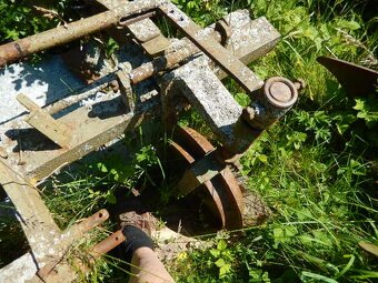 Proorávačka brambor na 3 brázdy, nesená, funkční, viz. foto. - 3