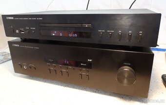 YAMAHA R-S202D.YAMAHA CD-S300.ELAC BS203/2 - 3