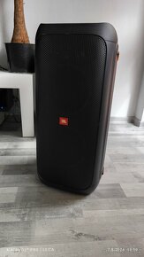 Zapůjčení pronájem pártyboxu - JBL 310 - 3
