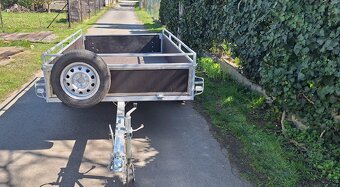 Prodám přívěsný vozík pevné konstrukce - 3