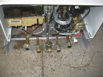 Prodám nástěnný plynový kotel  JUNKERS ZR 24-3AE 23 - 3