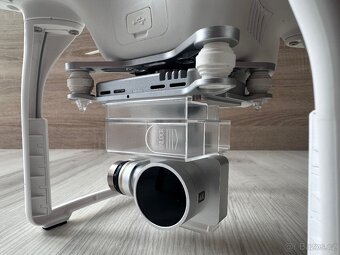 DJI Phantom 3 Pro + batoh Manfrotto - 3