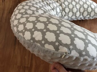 Kojící polštář - 3