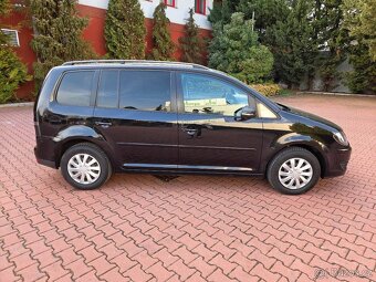 Touran 1.9TDI 77kW Freestyle 7.míst,1.maj.serviska,navi - 3