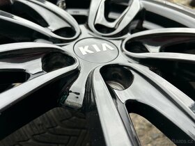 Kia Ceed , 225/45/17 - 3