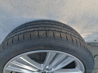 Prodám sadu letních kol R18 5x100 originál škoda Scala - 3