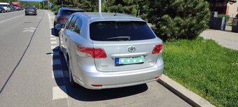 Avensis - 3