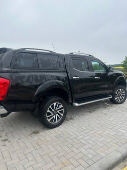 Nissan Navara NP300 D23 2.3dCi 140kw - 3