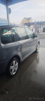 VW Touran 2.0 FSI - 3