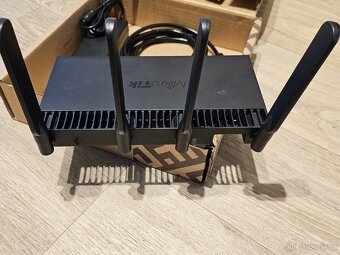 Router Mikrotik RB4011iGS+5HacQ2HnD-IN - 3
