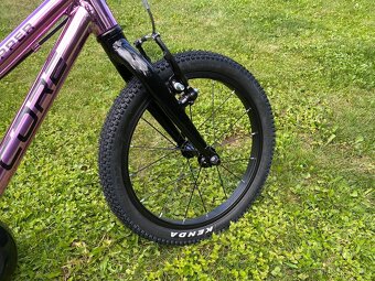 DĚTSKÉ KOLO CORE NIPPER 16" ROSÉ V-BRAKE - 3