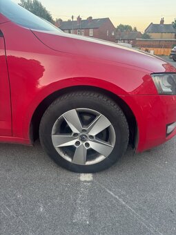 PRODÁM VEŠKERÉ NÁHRADNÍ DILY ŠKODA OCTAVIA 3 2014 - 3