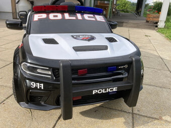 Dodge Charger policejní elektrické auto NOVÉ - 3