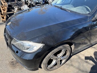 BMW E91 320d N47D20a Schwarz 2 náhradní dily - 3
