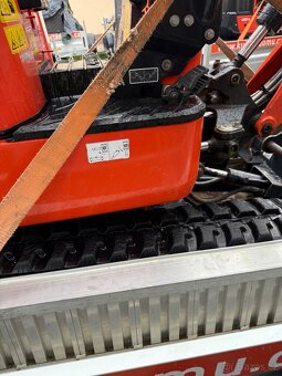 Kubota K008-5 - 3