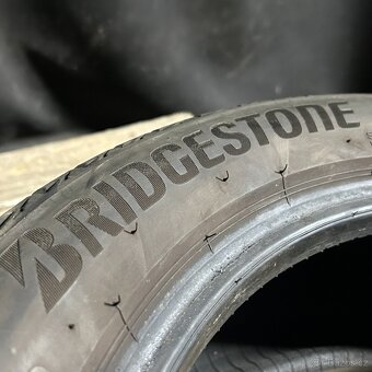 Letní pneu 205/50 R17 89V Bridgestone 5mm - 3