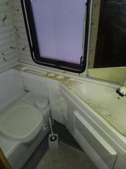 Prodám karavan bez dokladů na pevné stání - 3