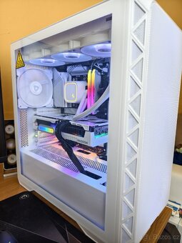 Nové herní PC ryzen 9700X/9070XT/32DDR5/2TBssd/win 11 zaruka - 3