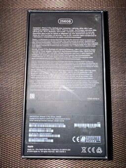 iPhone 11 Pro 256 GB – Bílý, komplet balení - 3