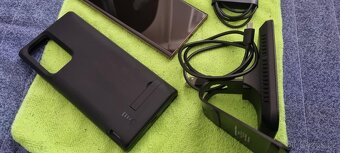 Zanovni Samsung S22 Ultra s dobijecim pouzdrem 5000Mah - 3
