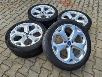 Originální Ford 5x108 letní 235/45/18 - 3