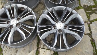 prodám original al kola 17 5x114 ,3 na HYUNDAI - 3