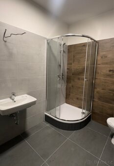 Pronájem bytu 2+kk s terasou - 3