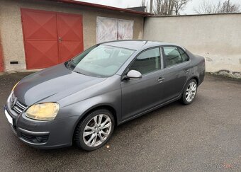 Volkswagen Jetta 1.9 TDi (77kW). - 3