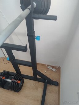 Stojan na činku, bench press - 3