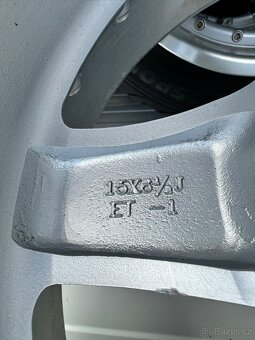 Alu kola R15 na Smart - 3