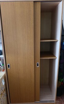 Pěkná skříň - 3