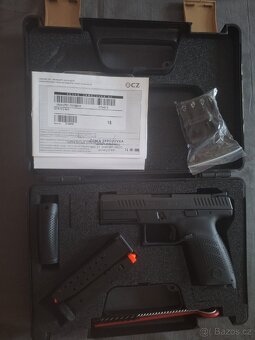 Pistole CZ P-10 C - 3