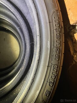 215/40 R17 - 3