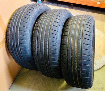 Prodám letní pneu DUNLOP SPORT Blue Response 205/60 R16 - 3