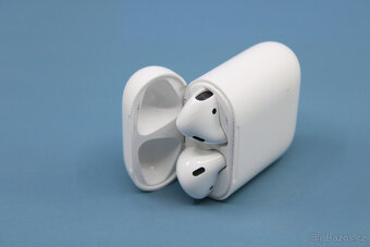 Sluchátka Apple AirPods (2019) - se zárukou - 3