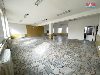 Pronájem skladu, 217 m², Jindřichův Hradec, ul. U Nádraží - 3