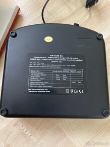Nabíječka baterií AAA,AA, R20, 9V, formátování,automat. - 3