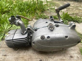 Motor Jawa pionýr 20/21/23 - 3